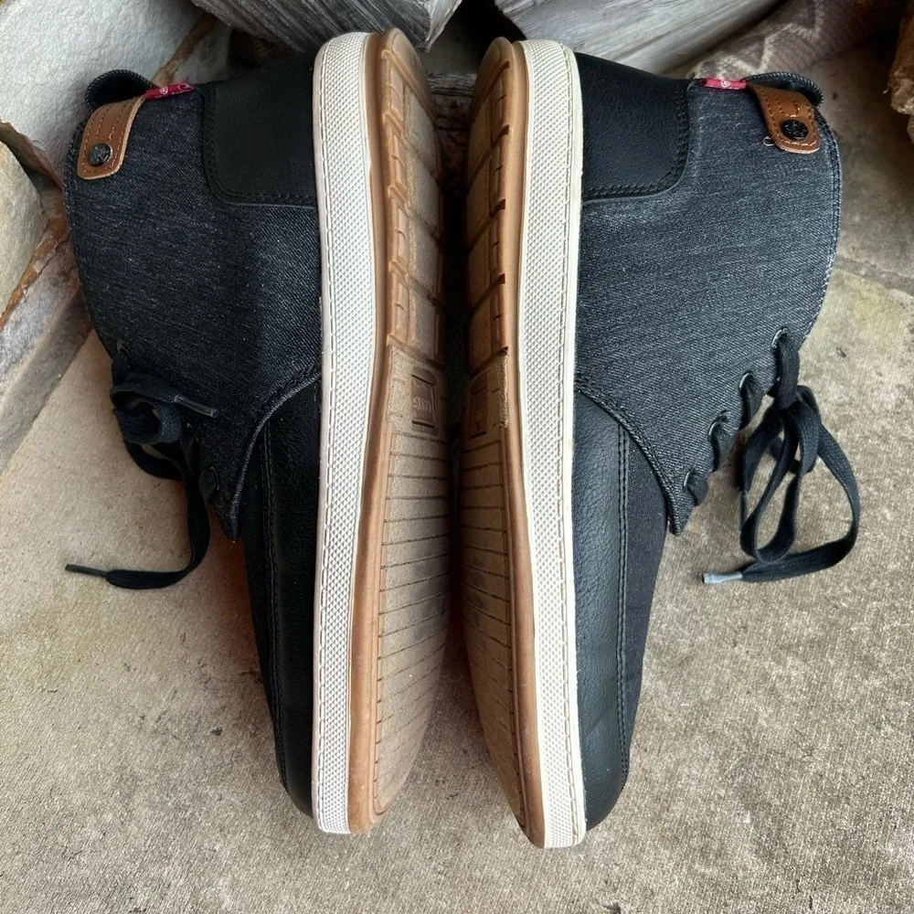 Levi’s Hi-top denim mens casual canvas lace up sneakers Sz-9.  F‎